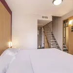 Centre 3 Etoiles Hotel 3*