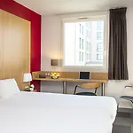 Centre 3 Etoiles Hotel