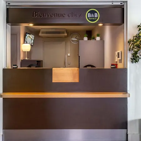 拉罗谢尔中心b&b酒店 酒店 拉罗歇尔