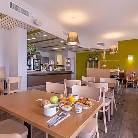 Hotel Centre 3*