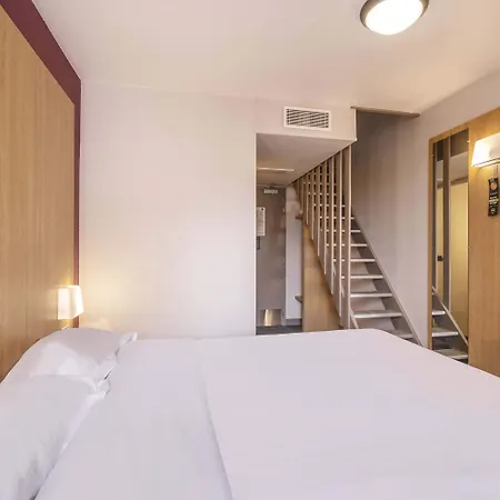 Centre Hotel