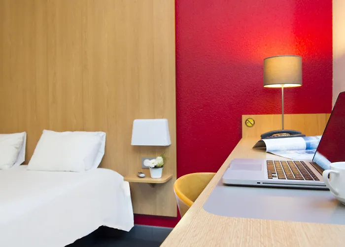 Centre 2* 拉罗歇尔