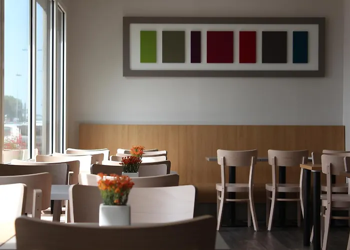 Centre Hotel La Rochelle (Charente-Maritime)